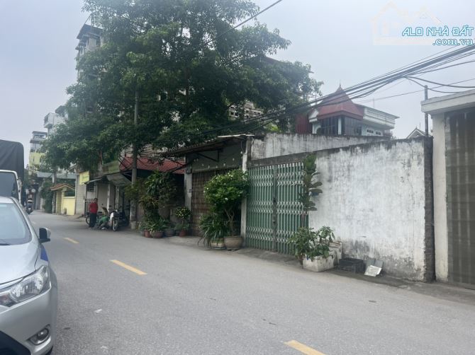 BÁN MẢNH ĐẤT LÔ GÓC, Ô TÔ TRÁNH, KINH DOANH – BỜ SÔNG SÉT, TRƯƠNG ĐỊNH – 100M² - 1