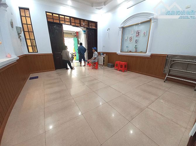 BÁN NHÀ ĐẤT TAM HIỆP, 1TRỆT 1LẦU, SỔ HỒNG THỔ CƯ, ĐƯỜNG NHỰA 8m KINH DOANH BUÔN BÁN - 1