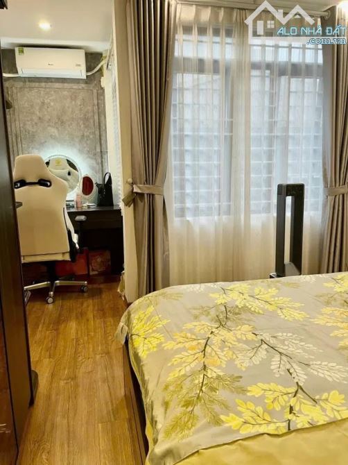 BÁN GẤP NHÀ ĐẸP NGÕ PHỐ NGUYỄN KHANG , CẦU GIẤY , 5 TẦNG  , 7.1 TỶ - 1
