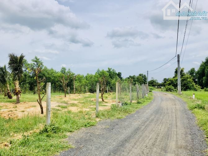 VIEW SIÊU ĐẸP-MẶT TIỀN 34m-KHU ĐỒNG GIÓ HỒ SỞ BÔNG-Dt:485m2-34mx31m-95 thổ cư-sổ sẵn-2ty5 - 1