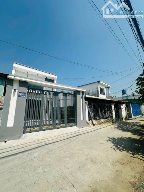 🏡 Kẹt tiền bán gấp nhà 1 trệt 1 lửng giá tốt tại Hóc Môn 🏡 - 1