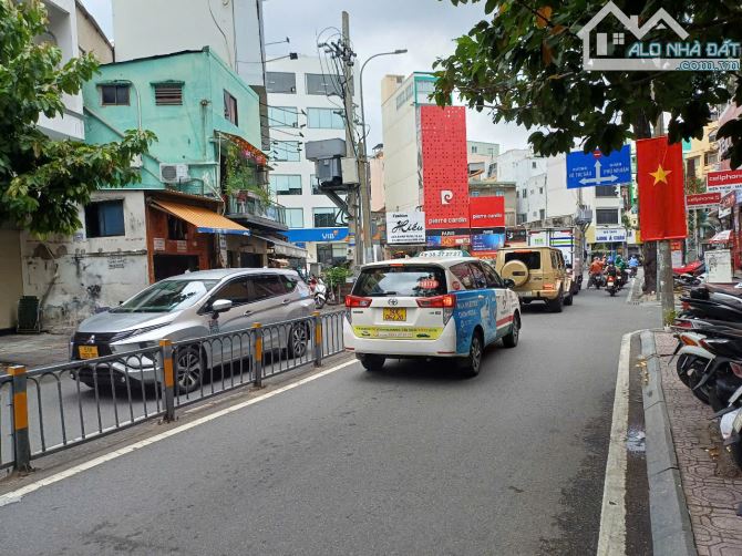 Siêu vip MT đường Trần Quang Khải,Quận1,DT 5,5mx20m,K/C 5tầng,HĐT 75tr/th Giá chỉ 31 tỷ TL - 1