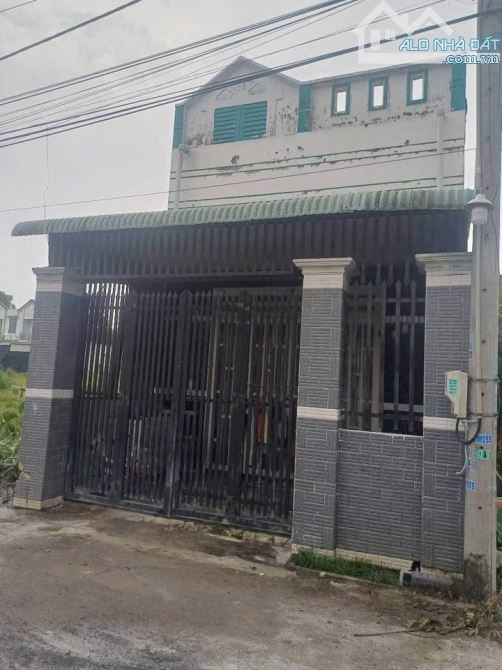 SOS ! Nhà cấp 4 ( 111,7m2 - sổ hồng riêng ) ở gần ngay BV đa khoa Xuyên Á mà giá chỉ 860tr - 1