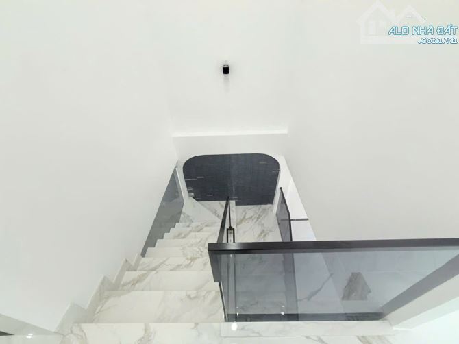 Bán nhà 1T1L mới tinh, KDC Bửu Long, đường nhựa 8m, chỉ 4 tỷ950 - 1