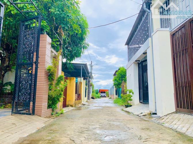 BÁN NHÀ 2 TẦNG - KIỆT OTO CHIỀU HỒNG - BẦU ỐC - 103m2 - MT 5m - 3ty4. - 1