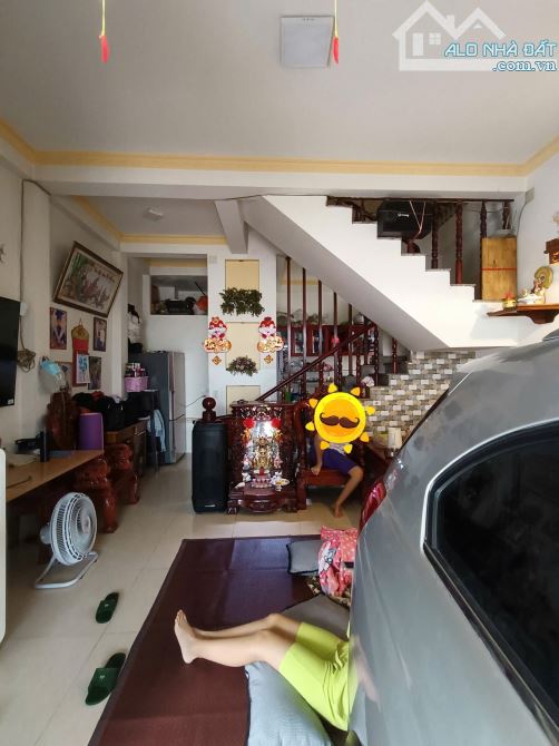 Bán nhà hẻm 99 Lê Đình Cẩn hẻm xe hơi ngủ trong nhà - 1