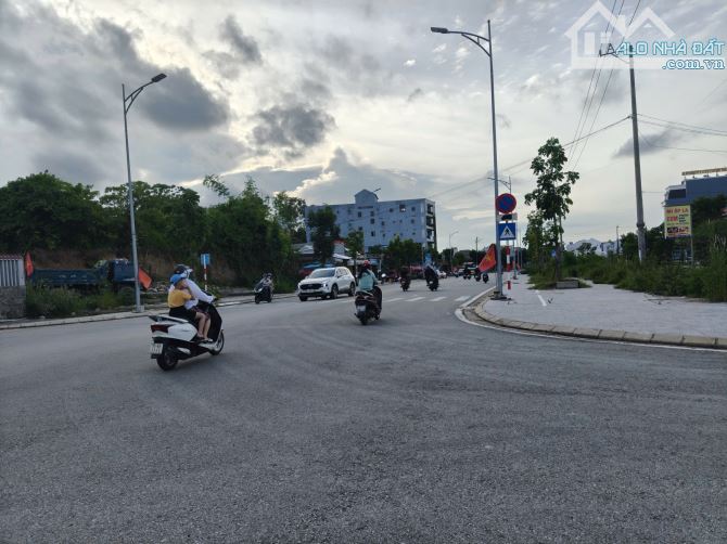 🏠 NHÀ 2 TẦNG KIỆT Ô TÔ ĐỒNG KHỞI – GIÁ CHỈ 2 TỶ ( KQH Bàu Vá ) - 1