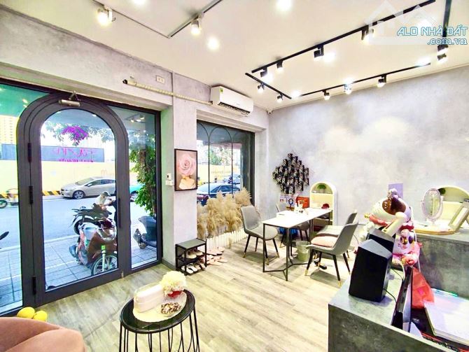 Siêu ngon! Mặt phố La Thành, vỉa hè, kinh doanh, 2 mặt tiền, 80m*8T thang máy - 1