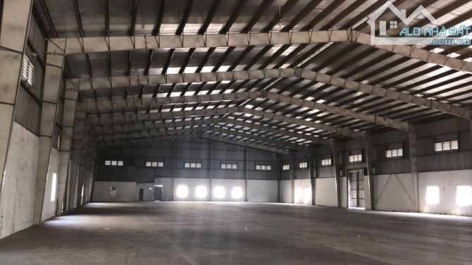 CHo thuê kho xưởng đường Quốc lộ 1A tổng dtsd 1270m2 chưa tính sân - 1