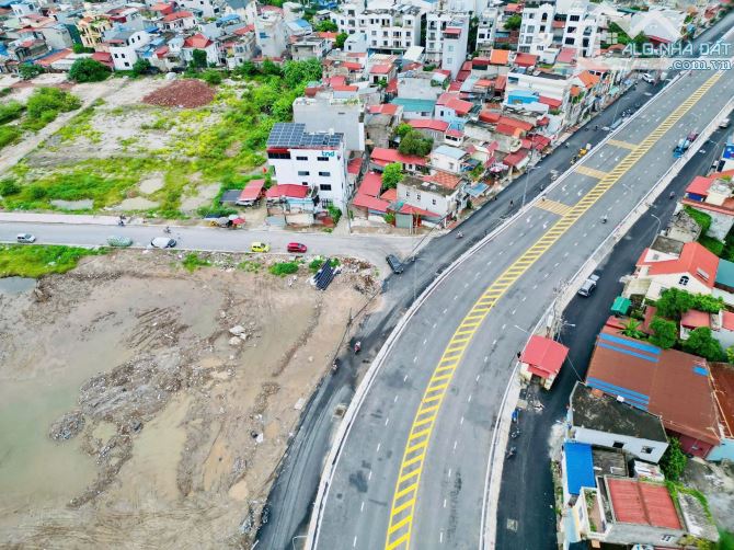 Bán lô đất 66m2 mặt Đường Nối Cầu Hoàng Gia - Vin Vũ Yên - Vị trí: Đường 30m mương cầu tre - 1