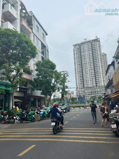 Siêu Phẩm MT đường Nguyễn Thái Bình,Quận 1,DT4,2mx16m,K/C 5tầng, Giá chỉ 39,8 tỷ - 1