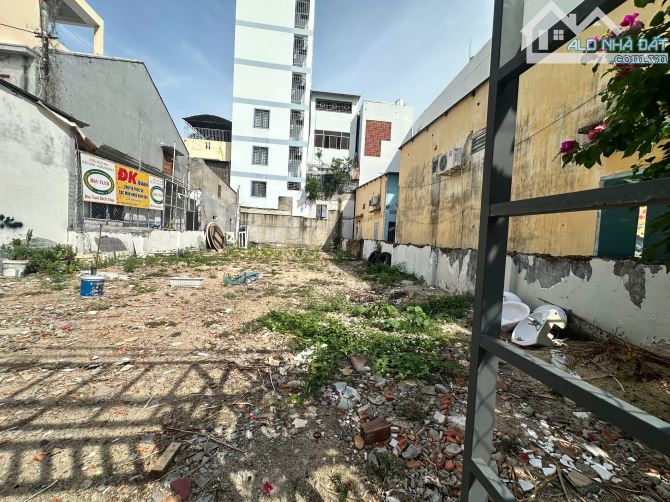 Lô đất mặt tiền Đường Khúc Thừa Dụ, Nha Trang gần vòng xoay Hoàng Diệu - 1
