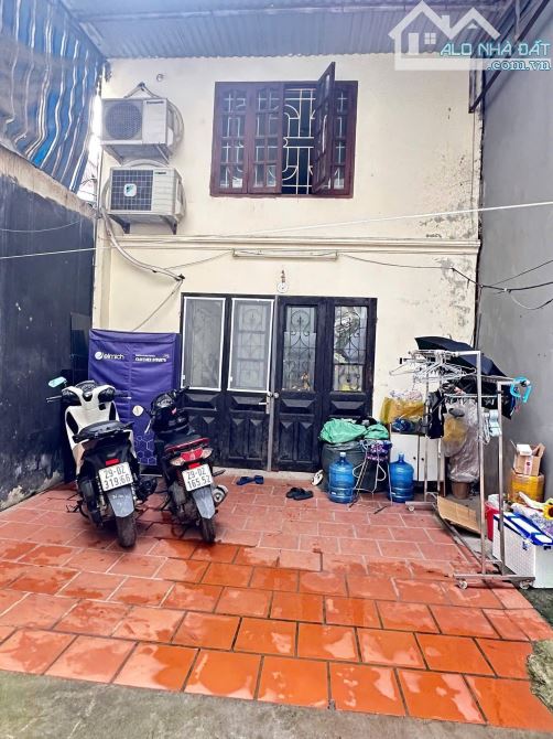 Cho thuê căn hộ N3 Nguyễn Công Trứ 65m2, 2 ngủ, 12 Triệu ngay chợ Trời - 1