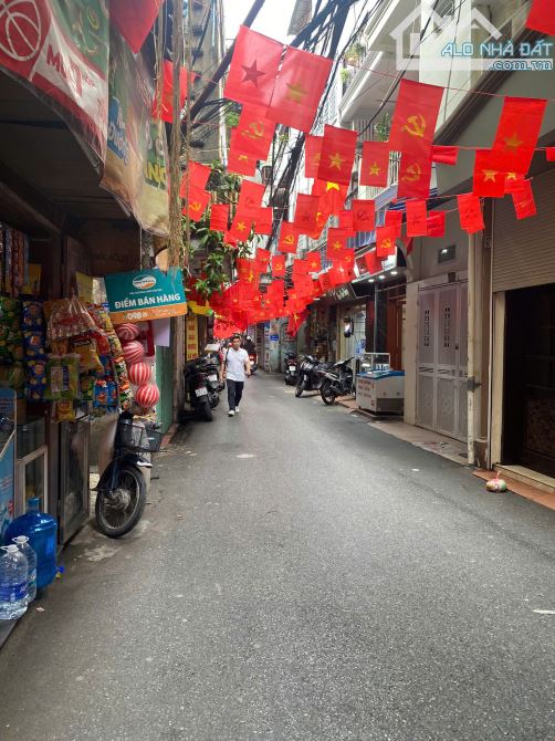 Văn Chương - Mảnh đất duy nhất sót lại - Lô góc 2 mặt thoáng - Gần hồ - Ủy Ban Phường - 1