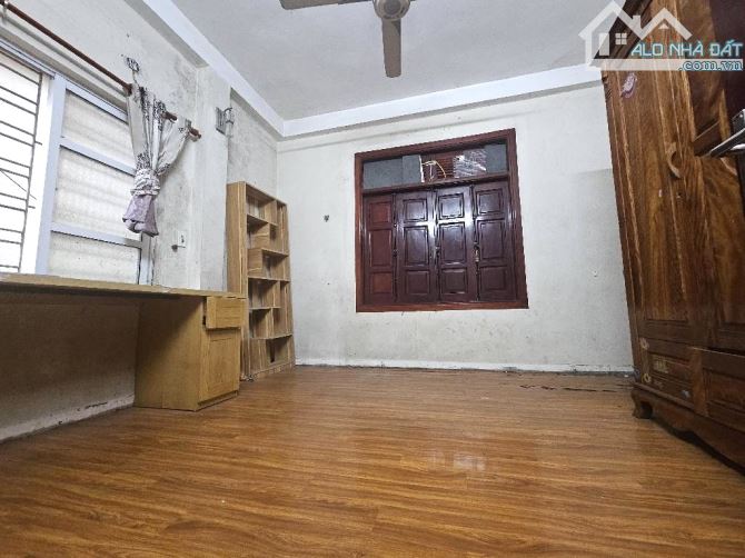 LÔ GÓC THOÁNG SÁNG MẶT TIỀN RỘNG CHỈ HƠN 5 TỶ - KẾ BÊN MINH KHAI- 33M - 1