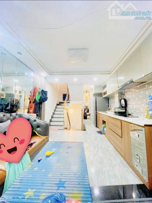 🔥  BÁN GẤP! NHÀ MỚI XÂY NGUYỄN KIM Q10 - HXH QUAY ĐẦU - KINH DOANH TỐT - CHỈ 6.8 TỶ! - 1