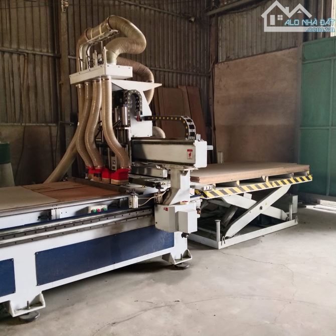 Cho thuê kho xưởng 600m2 điện 3fa đường tải lớn - 1