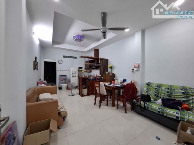 BÁN GẤP NHÀ ĐƯỜNG 8m LE VĂN HUÂN, 4x19, 4 Tầng, 4Pn, Giá 13 tỷ hơn. - 1