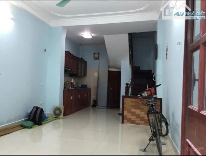Cho thuê nhà ngõ Đông Thiên, 4 tầng x 30m2, 3 ngủ, 7 triệu - 1