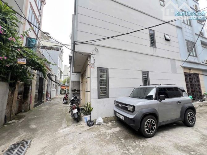 BÁN NHÀ NGỌC THỤY 33M - 5 TẦNG  - MẶT TIỀN RỘNG  - VỊ TRÍ CỰC ĐẸP  - GIÁ HƠN 7 TỶ - 1