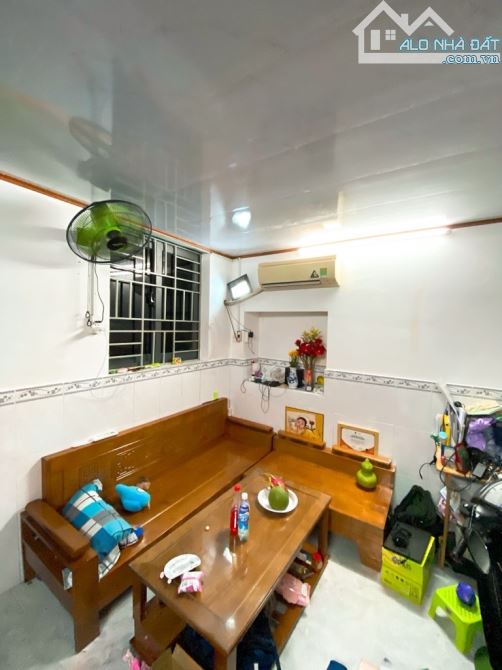 Bán Nhà Đẹp(4,2x7), Sổ Hồng Riêng, Lê Văn Lương, Nhơn Đức, Chỉ 2Tỷ - 1