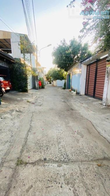 HỢP LÝ CHO LÔ ĐẤT HẺM 27 TUỆ TĨNH - BMT. GIÁ: 2,2 TỶ - 1
