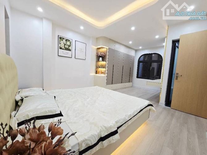 Bán Nhà Kiến Trúc Sư ở KIM GIANG Hàng Xóm The Manor 39m 5 Tầng MT 4m 6,8 tỷ Nhà Mới - 1
