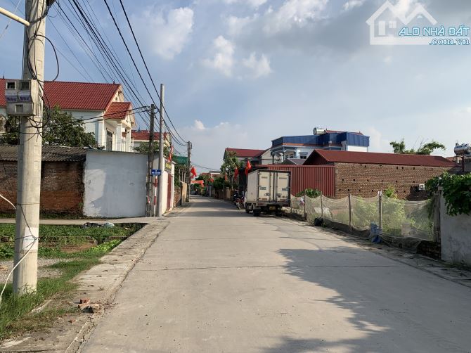 Bán Đất – Yên Ninh (Hiền Ninh – S S) – 42m² – 1,6 Tỷ – Full Thổ Cư – Ô Tô 7 chỗ Đỗ Cửa . - 1