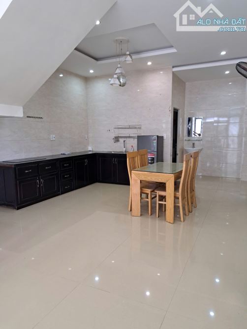 CHO THUÊ BIỆT THỰ 2 Tầng SÂN VƯỜN:  đường LÊ TRÍ VIỄN _ HÒA QUÝ - 1