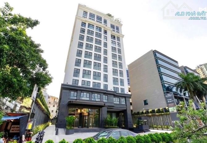 BÁN BIỆT THỰ THE GLORIA NGUYÊN HỒNG, ĐỐNG ĐA - 136M x 5T - MT 10M - ĐẲNG CẤP THƯỢNG LƯU - 1