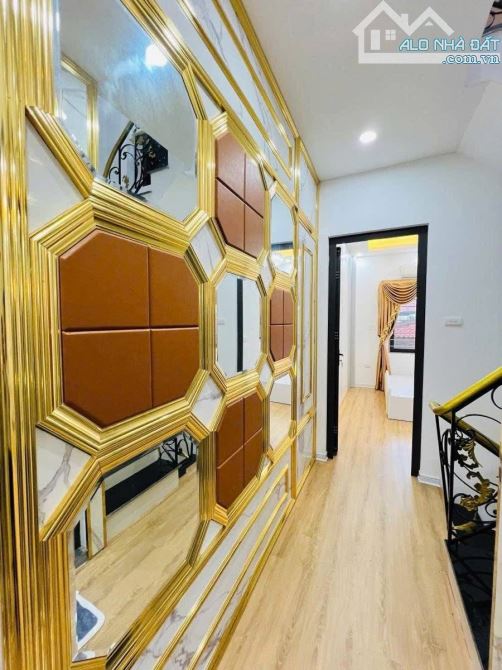 HÀNG HIẾM !!! GIÁ RẺ !! Đặng Tiến Đông, 67m, 4ngủ, Ô tô, Nhà mới, Nội thất cao cấp, Sổ đẹp - 12