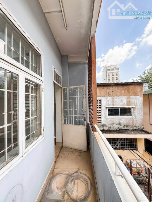 Nhà Nguyễn Kiệm _ P3, Phú Nhuận. DT 70m2. 4 tầng. 4m x 15m nở hậu. Giá 8.85 tỷ. - 12