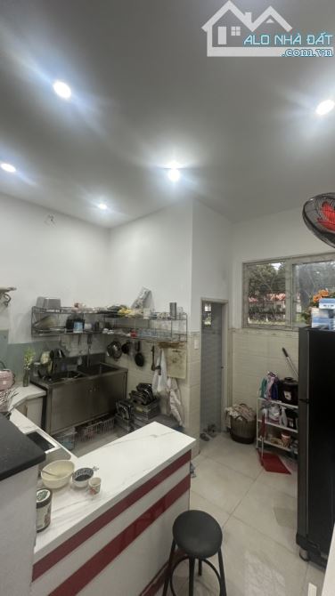 BÁN 2 CĂN NHÀ LIỀN KỀ TÔ KÍ TMT VỪA Ở VỪA KINH DOANH VỊ TRÍ SIÊU ĐẸP - 12