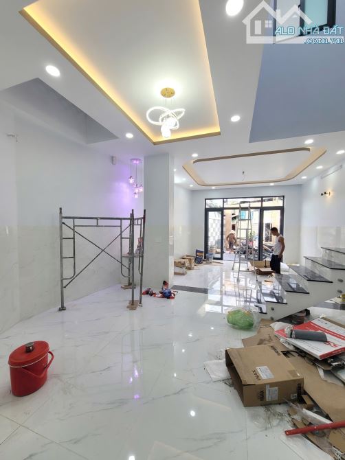 Bán nhà 1 trệt 1 lầu đường thông buôn bán p.Đông Hòa Tp.Dĩ An chỉ 6ty TL M7420 - 12