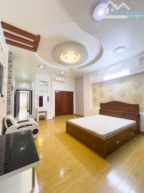 BÁN NHÀ 2 LẦU - ĐƯỜNG SỐ 4, KDC HỒNG PHÁT - 14