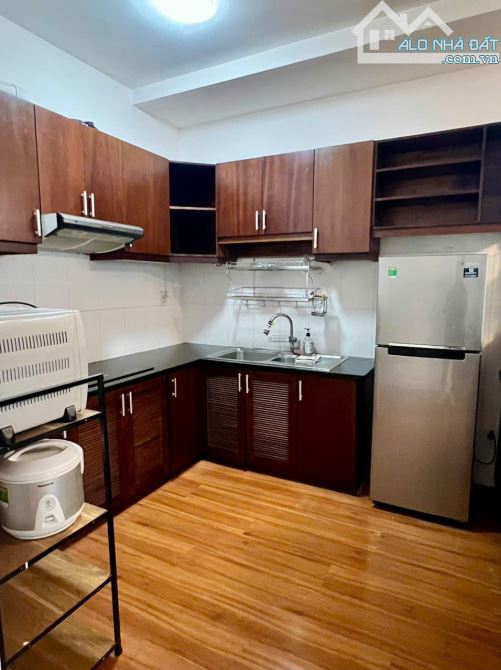 Cho thuê căn hộ 2PN, 2WC, 80m2 chỉ 13 triệu tại Orient Apartment, Bến Vân Đồn, Q4 - 15