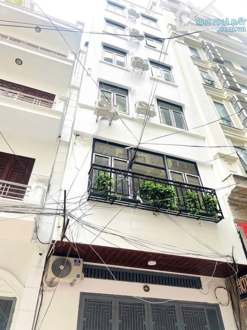 PHÂN LÔ Ô TÔ TRÁNH - CẦU GIẤY - 52M2 - 7T THANG MÁY - CHO THUÊ 50TR/THÁNG - NHỈNH 25 TỶ - 15