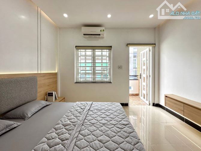 LUXURY PHAN XÍCH LONG, P7, PHÚ NHUẬN.  SIÊU ĐẸP KTS THIẾT KẾ FULL NỘI THẤT - 5 TẦNG - HẺM - 15
