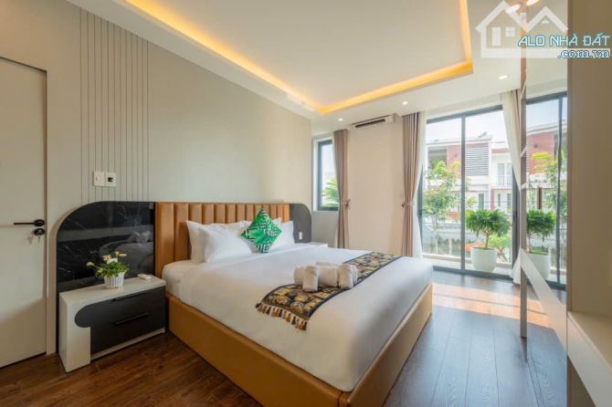 BÁN CĂN BIỆT THỰ GÓC 2 MẶT TIỀN ĐƯỜNG NGUYỄN SƠN, HẢI CHÂU - GIÁ 18,5 TỶ TL. GỌI HƯƠNG - 16