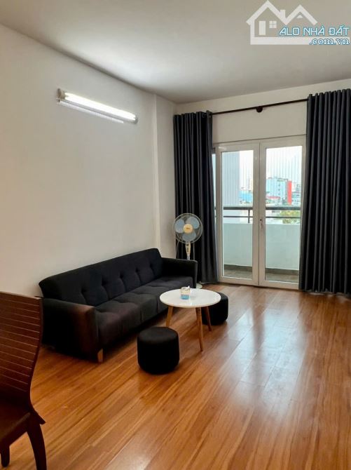 Cho thuê căn hộ 2PN, 2WC, 80m2 chỉ 13 triệu tại Orient Apartment, Bến Vân Đồn, Q4 - 17