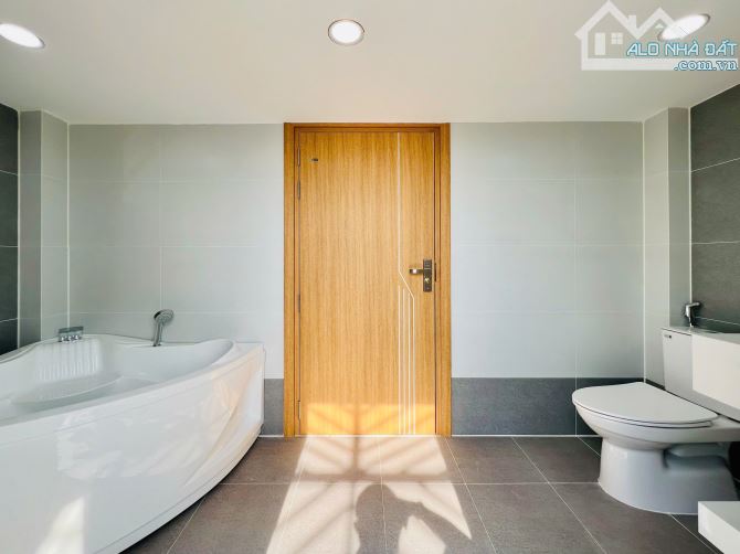 Nhà Mới Khu Phân Lô Đường Lê Văn Quới 4x13m 5 Tầng Full Nội Thất Giá Tốt 8,18 Tỷ SHR - 20