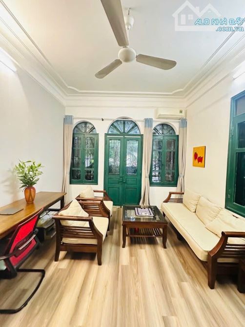 XUÂN DIỆU - Nhà đẹp 92m2 4 tầng, MT 4,3m - Lô góc dân xây - 1 nhà ra mặt phố - Ngõ ô tô - 2