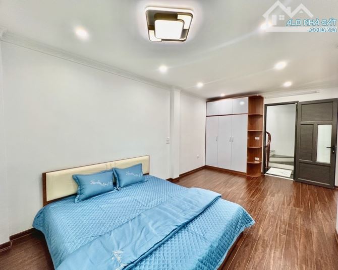 Nhà 5 tầng DTSD 48m2 phố Thanh Lân-phường Vĩnh Hưng, giá hơn 6TỶ chủ cần bán gấp - 2