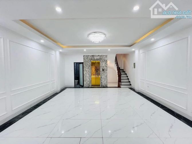 ĐỊNH CÔNG HẠ, HOÀNG MAI, MỚI, ĐẸP, 6 TẦNG THANG MÁY, 1 NHÀ RA Ô TÔ TRÁNH, 50M2, 10.5 TỶ - 2