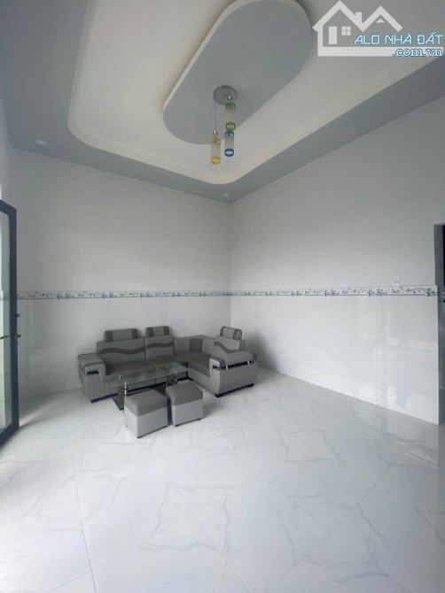 Bán gấp căn nhà cấp 4,103.3m2, SHR, Nhuận Đức, Giá chỉ 750 Triệu. - 2