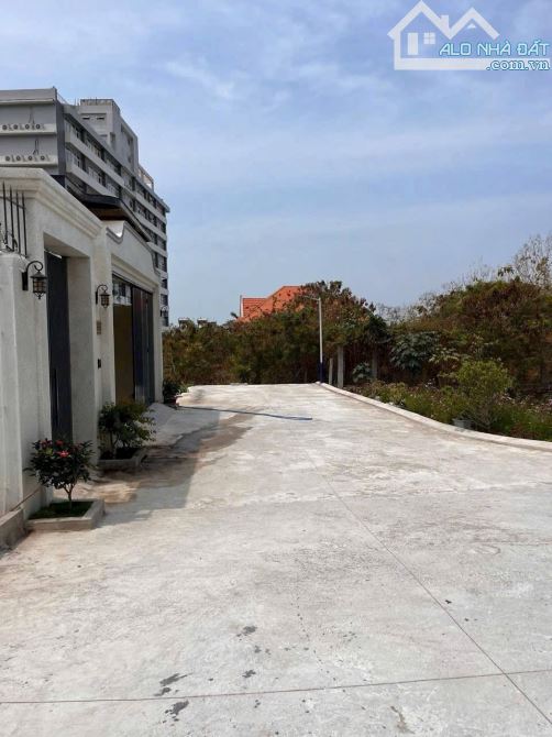 LÔ ĐẤT BIỆT THỰ TRẦN PHÚ LƯNG TỰA NÚI VŨNG TÀU - 208M2 GIÁ CHỈ 11 TỈ - 2