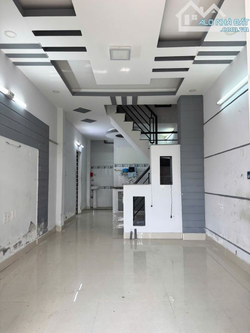 Bán Căn Góc 2 Mặt Tiền, Hẻm xe hơi, Lê Văn Lương ngay Cầu Long Kiển - 2