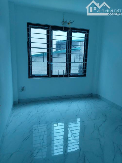 BÁN NHANH NHÀ ĐA SỸ THIẾT KẾ LỆCH TẦNG 4T*6 PHÒNG, TỐI ƯU DIỆN TÍCH SỬ DỤNG - CHỈ 6.9 TỶ - 2