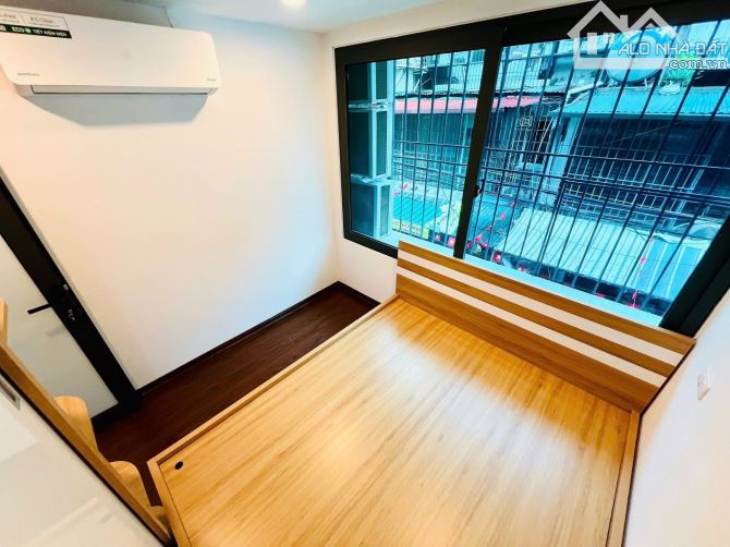 Cần bán nhà tập thể Thành Công- 85m - 4.35 tỷ - Full đồ - ô tô đỗ cửa - 2