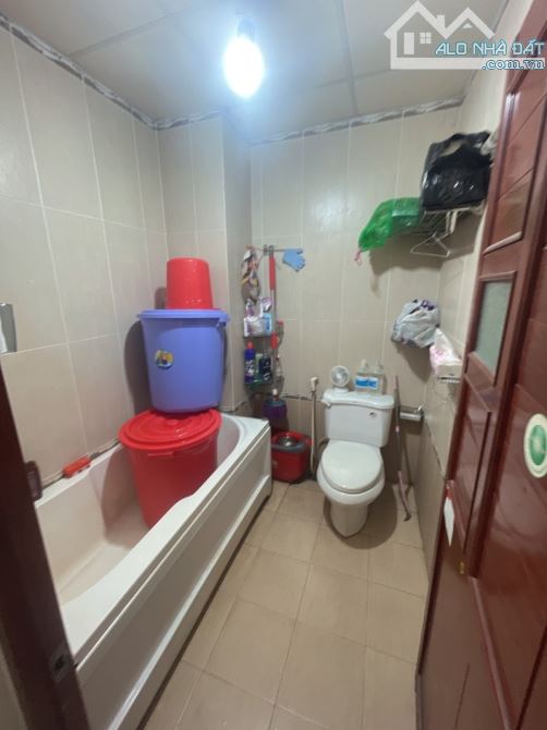 Gấp bán nhà Lê Văn Sỹ - 4 tầng 80m2 (4.3 x 23) Cách 30m ra mặt tiền Lê Văn Sỹ, giáp Quận 3 - 2
